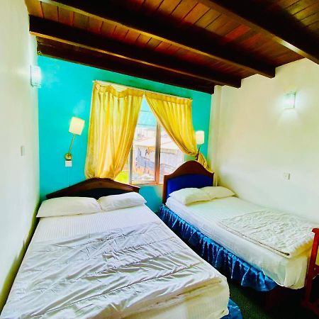 Guest House Hill Paradise Нувара-Елія Екстер'єр фото